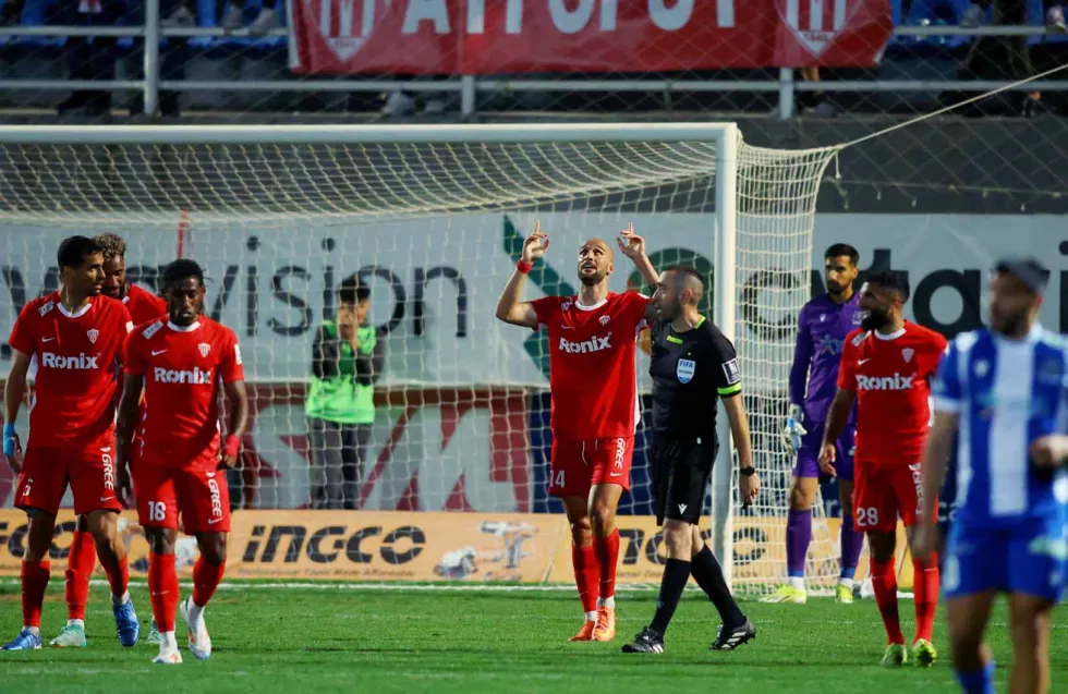 Ο Εθνικός «γονάτισε» τη Νέα Σαλαμίνα στο 90+6΄και την έσπρωξε και άλλο στον... γκρεμό!