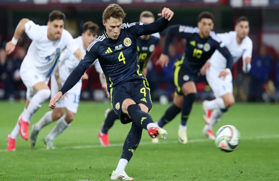 Άδικη ήττα για την Ελλάδα, παίζει την άνοδο στη Σκωτία