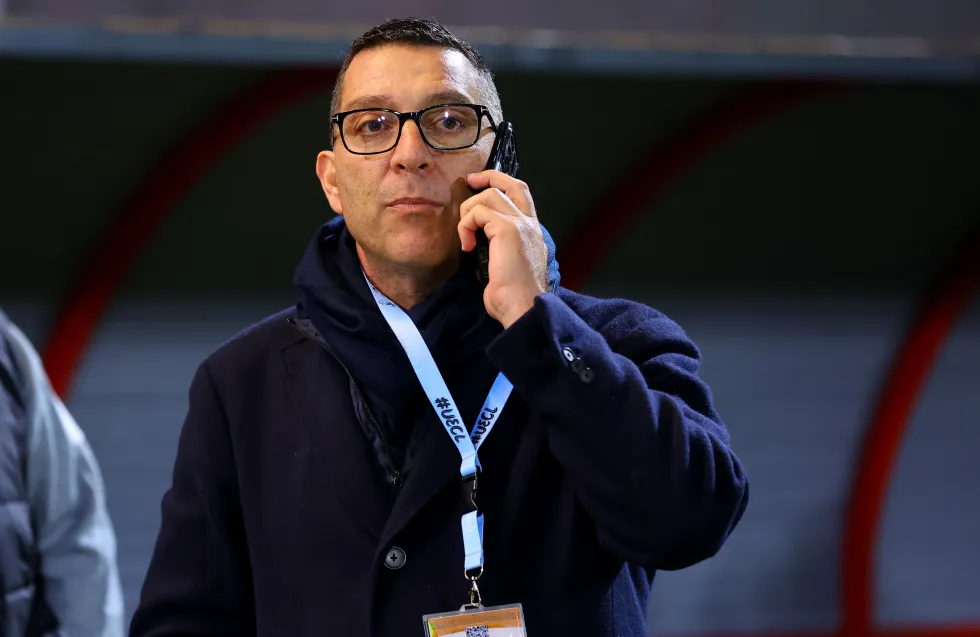 Θεοχάρους για το γηπεδικό: «Θα αλλάξουμε τακτική, τελειώνει η υπομονή  μας και έρχεται τσουνάμι» 