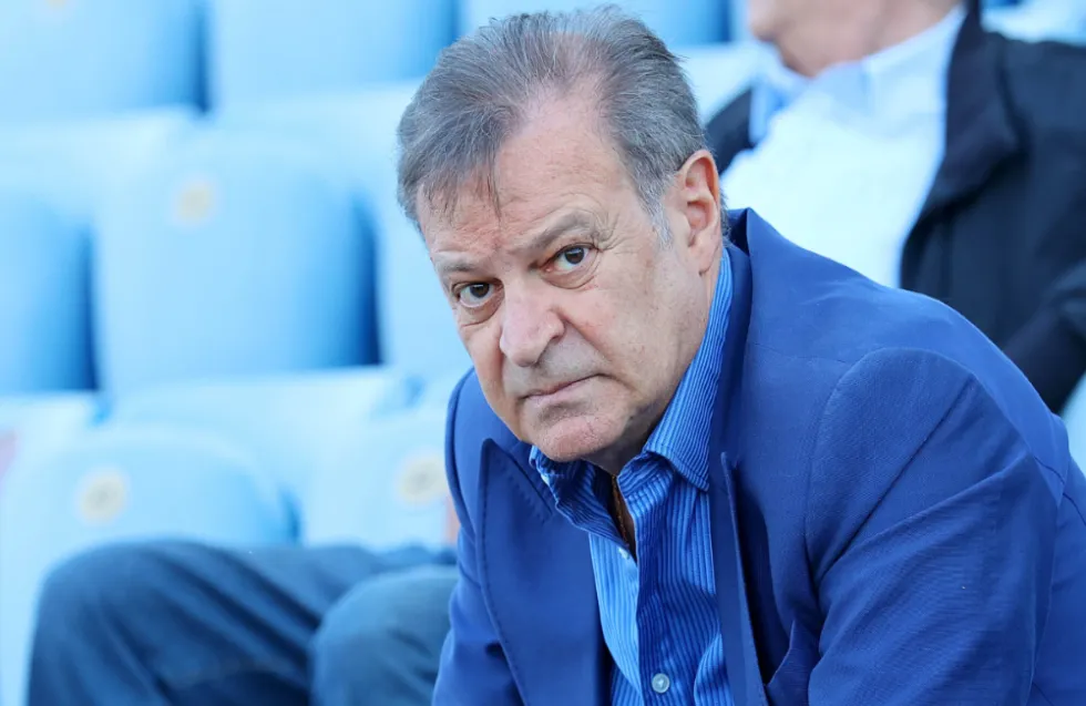 Προωθείται η παράδοση της σκυτάλης