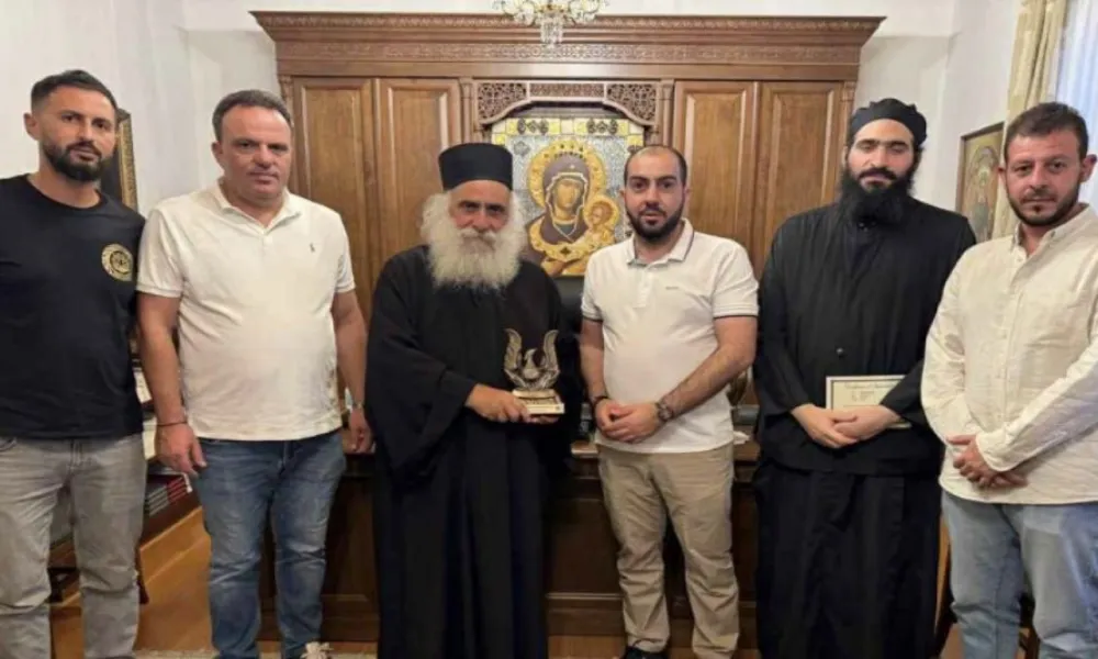 Προσκύνημα στο Άγιον Όρος από αντιπροσωπεία της Ανόρθωσης