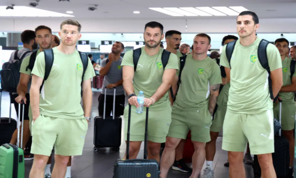 ΒΙΝΤΕΟ: Προβλέψεις και… αέρας ΑΕΚ στην πτήση για Σερβία!