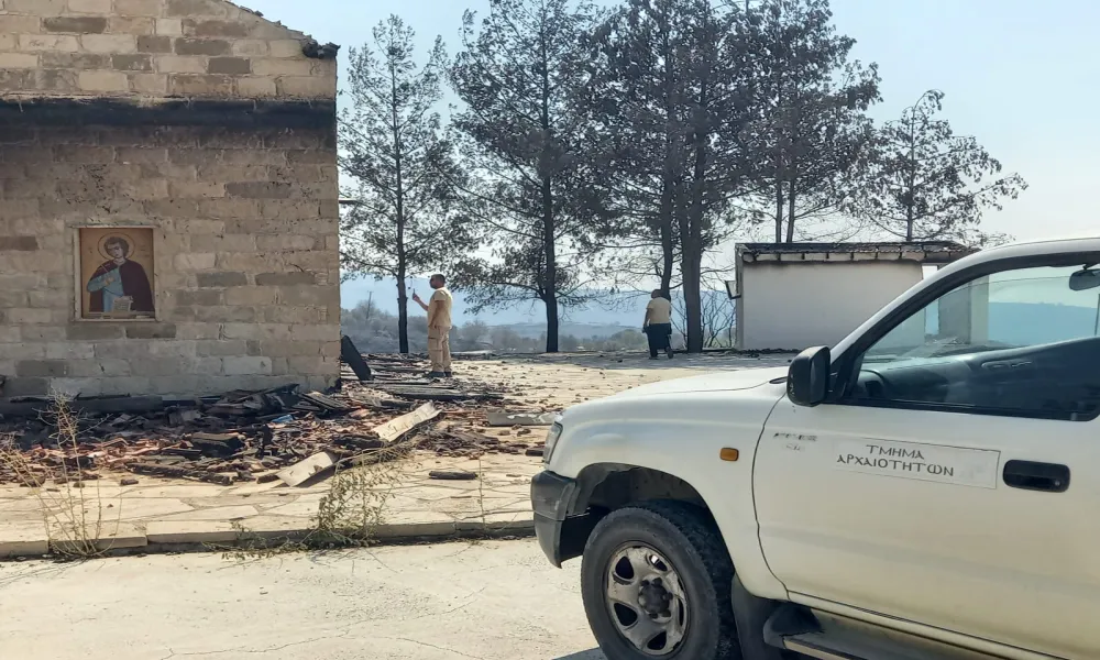 Πυρκαγιά στην ημιορεινή Λεμεσό: Τα μνημεία που υπέστησαν ζημιά και όσα διασώθηκαν (φώτος)