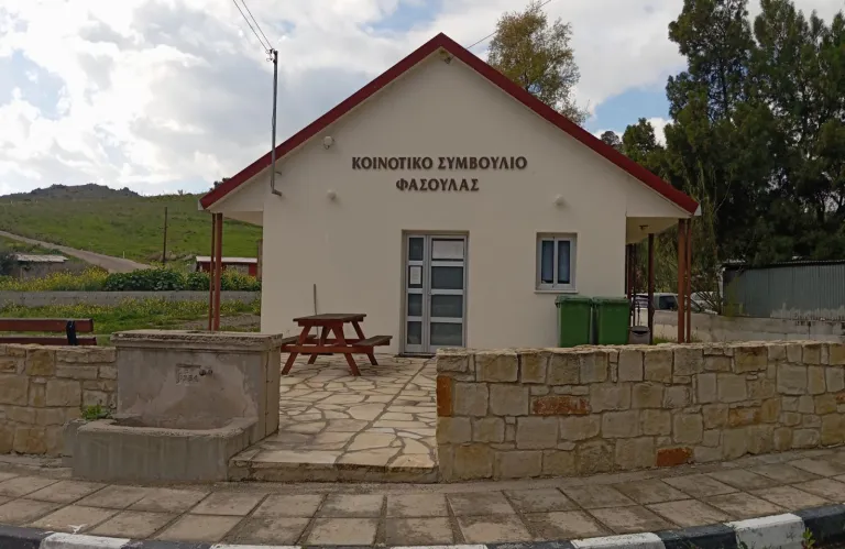 Με πλήρες δίκτυο κινητής τηλεφωνίας η κοινότητα Φασούλα μετά από δέκα χρόνια