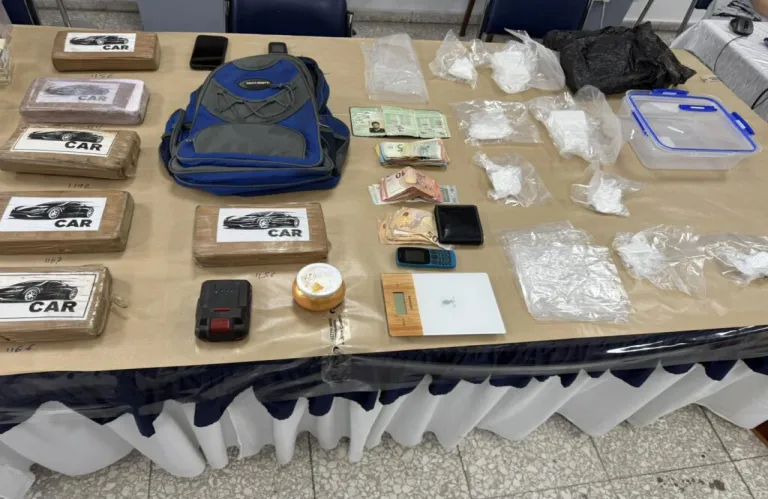 Επεισοδιακή καταδίωξη στη Λεμεσό: Τσάκωσαν 45χρονο με 9 κιλά κοκαΐνης (φωτογραφίες)