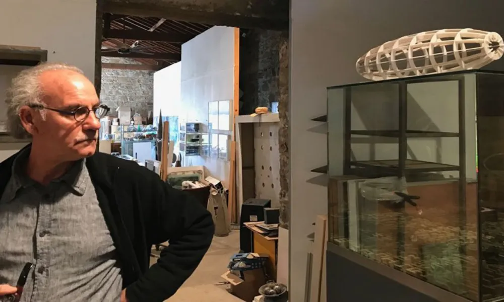 Η Γαλλία απένειμε παράσημο Αξιωματούχου των Τεχνών και των Γραμμάτων στον Θεόδουλο Γρηγορίου