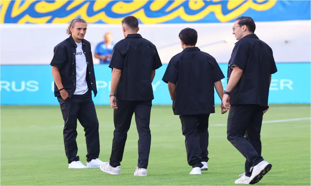 Με στιλάτη ενδυμασία στη νέα εποχή!