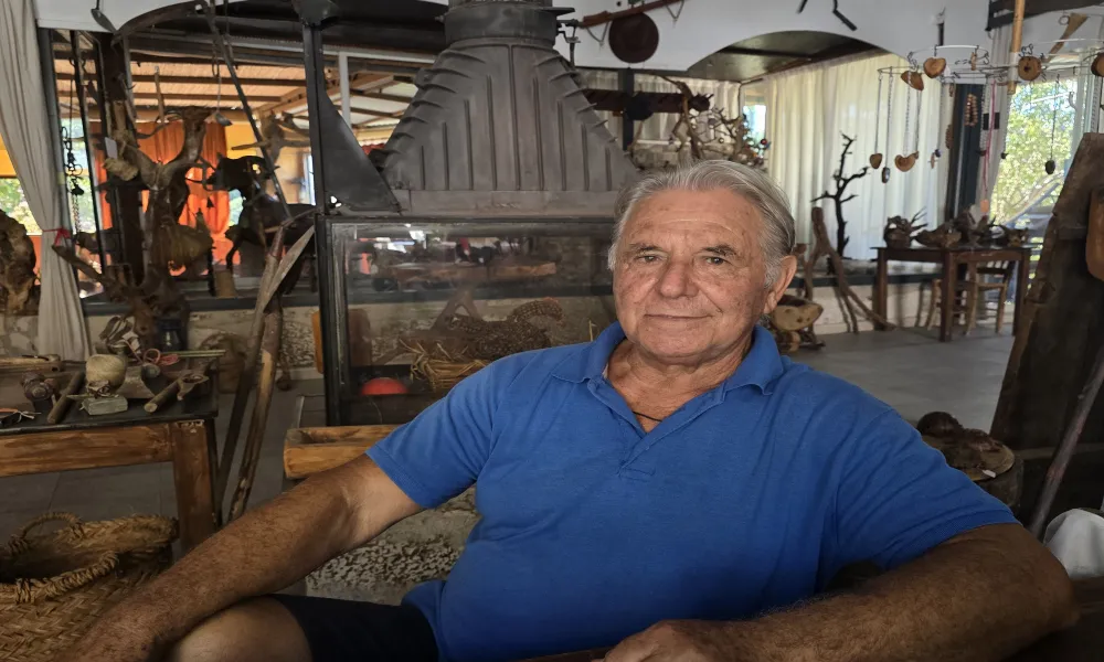 Ο Βρασίδας της ξυλογλυπτικής