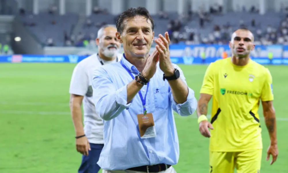 Γιαννέφσκι: «Ιστορική νίκη, τα πήγαμε εξαιρετικά στρατηγικά»