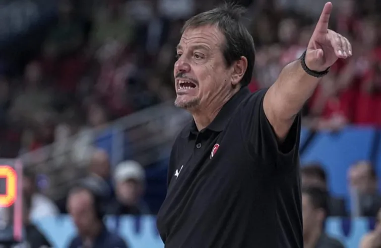Αταμάν: «Θα δούμε αύριο αν και πόσο μπορεί να παίξει ο Όσμαν»