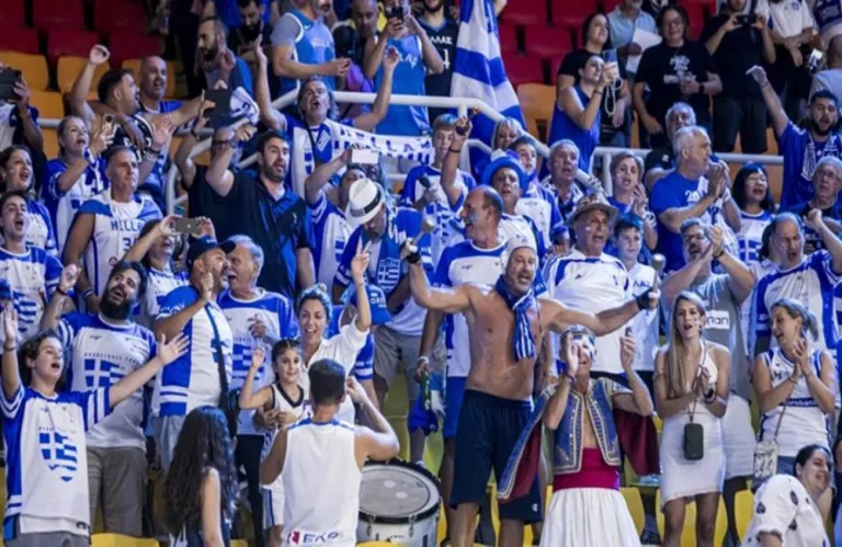 Συνεχίζονται οι αφίξεις Ελλήνων φιλάθλων στη Ρίγα για τον ημιτελικό με την Τουρκία-Τα υψηλά πρόσωπα που ήρθαν