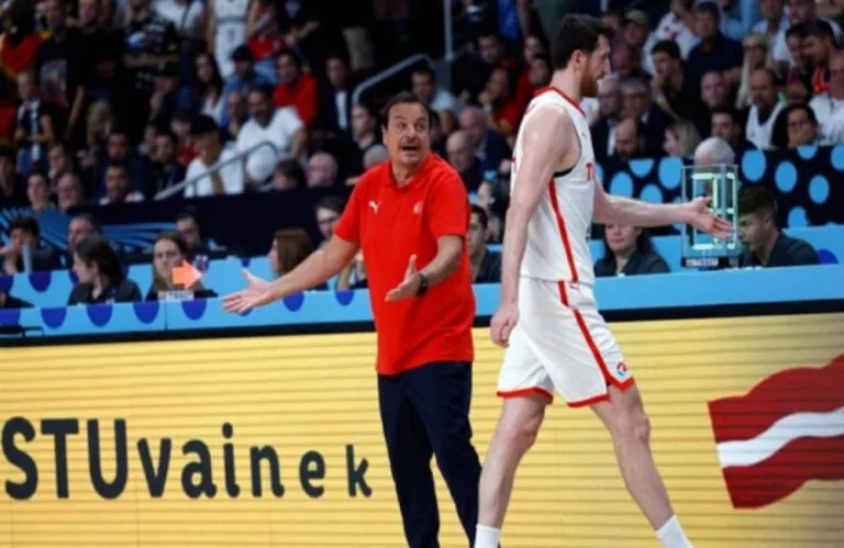 Αταμάν: «Ξέρουμε ότι είμαστε οι πρωταθλητές των καρδιών, αλλά θα γίνουμε και οι πραγματικοί»