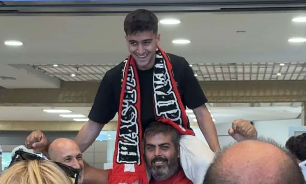 300 χιλιάδες ετησίως!