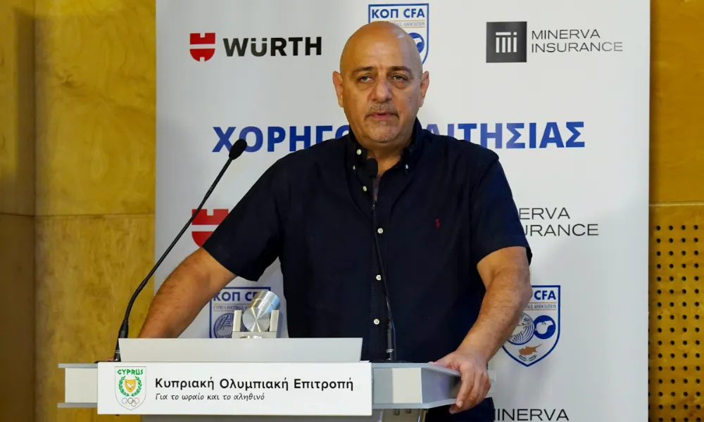 Πρόεδρε, οι λάθος πάσες και αλλαγές κοστίζουν… Τα φάλτσα σφυρίγματα, όμως;