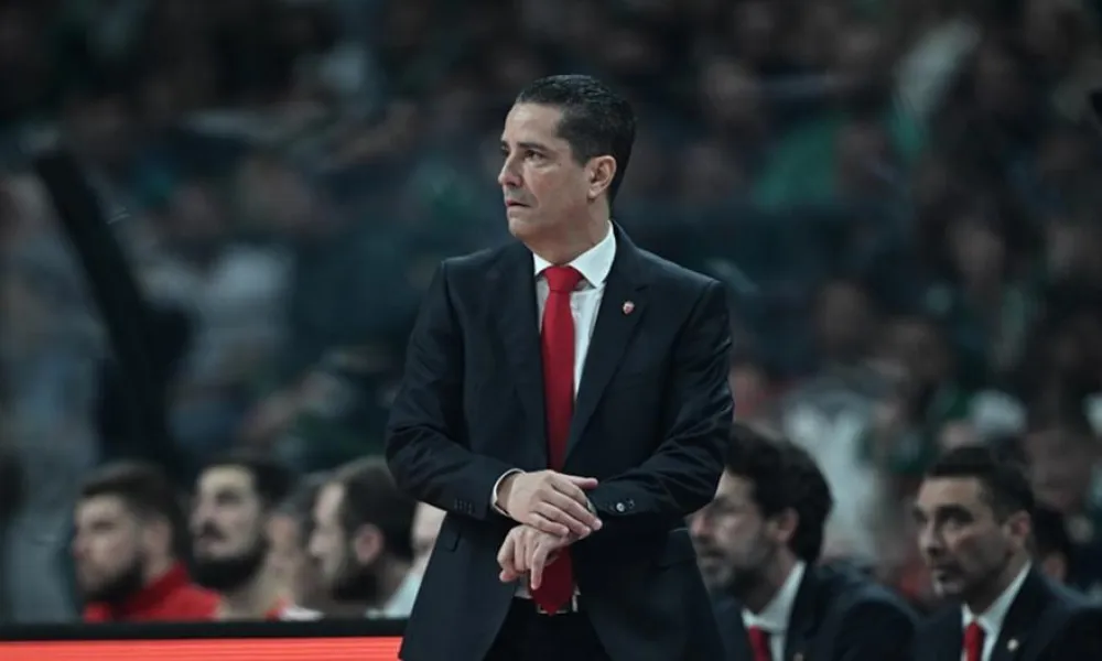 Τέλος ο Σφαιρόπουλος από τον Ερυθρό Αστέρα!