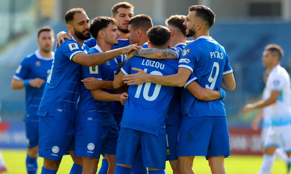 (ΦΩΤΟΣ) Έκανε το καθήκον της με τεσσάρα η Εθνική