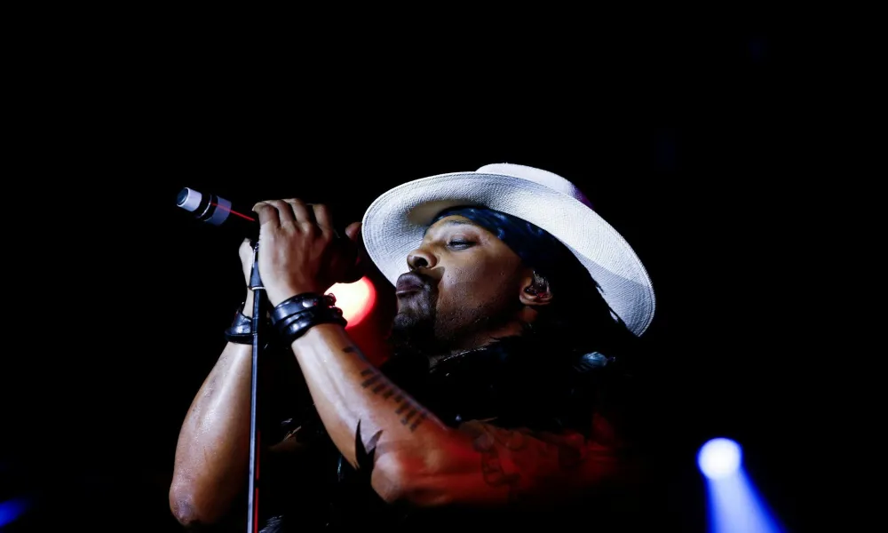 D’Angelo: Πέθανε ο θρύλος της soul σε ηλικία 51 ετών