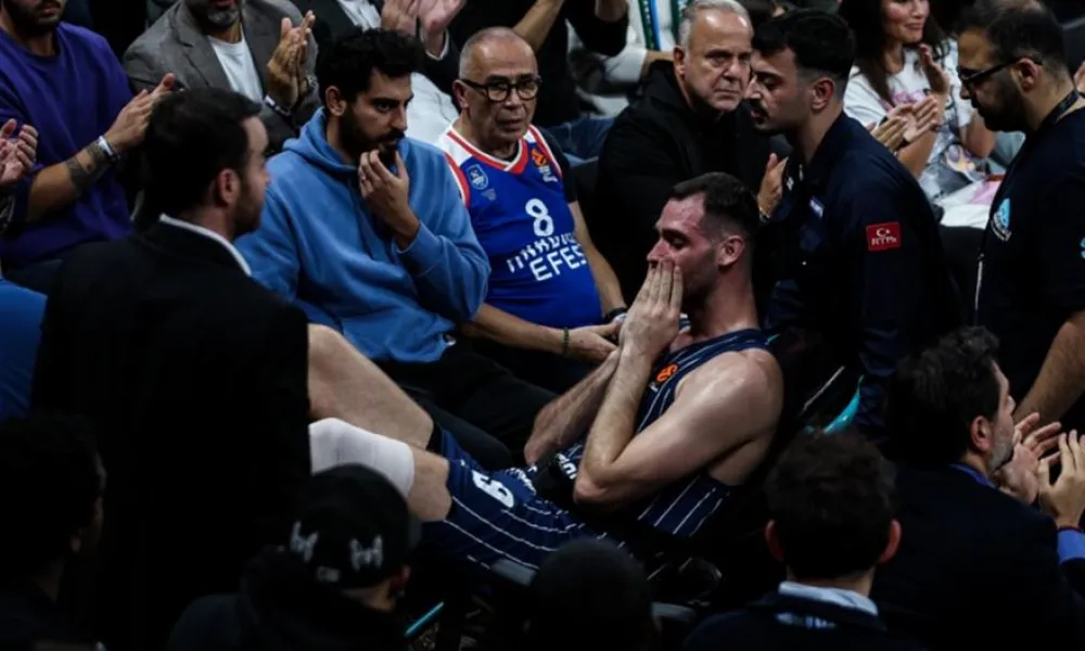 Το μήνυμα της Φενέρμπαχτσε για τον Παπαγιάννη: «Ελπίζουμε να αναρρώσει το συντομότερο δυνατό»
