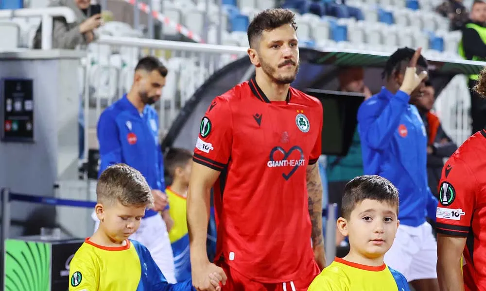 Χαμηλές... πτήσεις από Γιόβετιτς