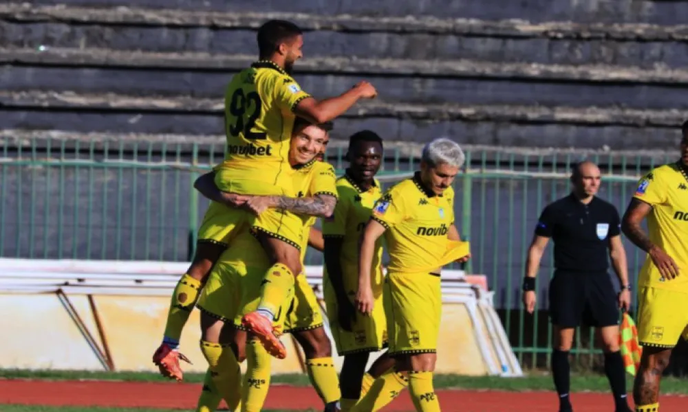 Τριάρα στο Αιγάλεω από τον Άρη