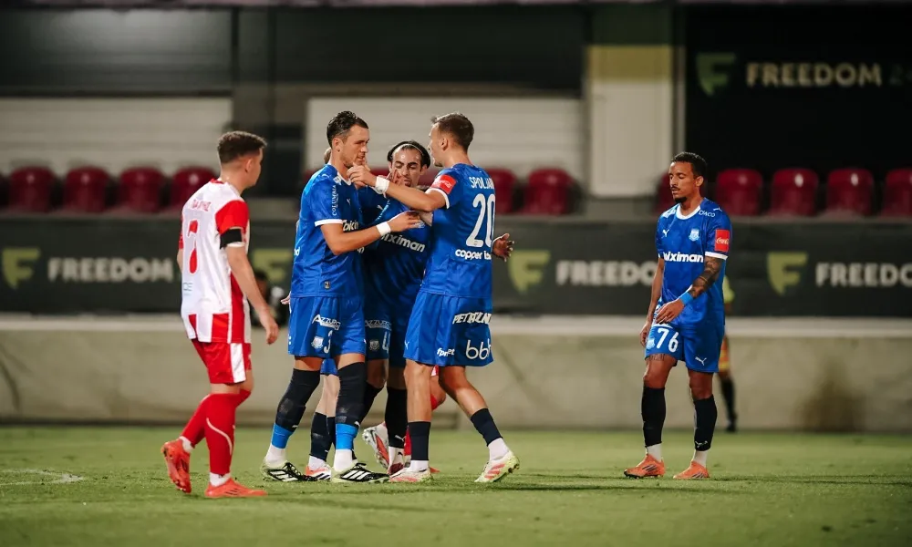 Το καθαρίζει απ΄το δεκάλεπτο ο Απόλλωνας