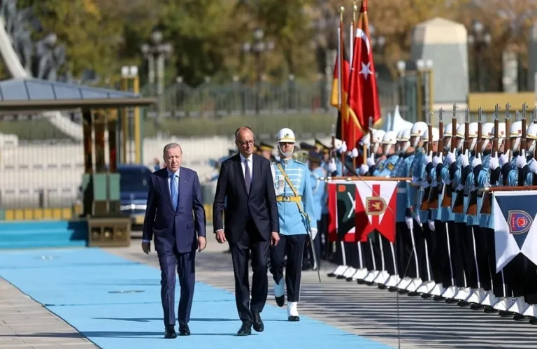 Ο Μερτς επισκέπτεται την Τουρκία πριν από την Ελλάδα - Τι γράφουν τουρκικά και γερμανικά ΜΜΕ