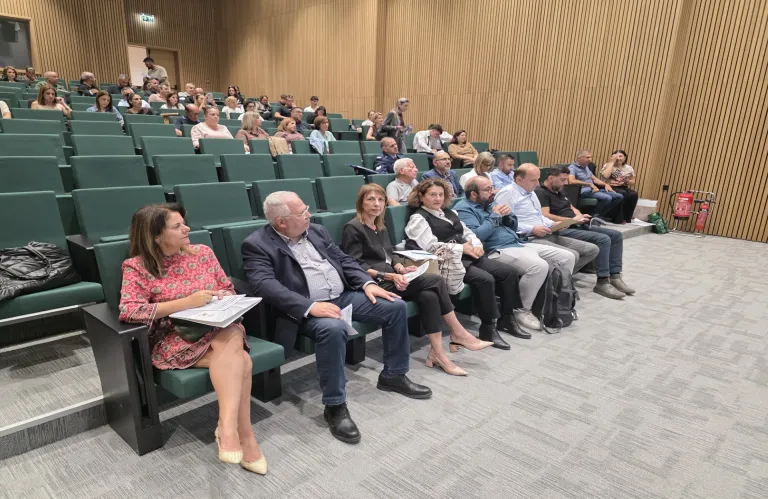 Η παιδεία οφείλει να ενσωματώνει και να προβάλλει πρωτοβουλίες που συνδέουν τη γνώση με την πράξη, είπε η Υπουρ. Παιδείας