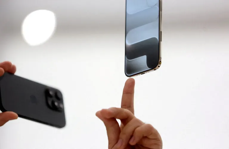 Αποσύρεται iPhone από την αγορά: Εκπέμπει υψηλότερα επίπεδα ηλεκτρομαγνητικής ακτινοβολίας -Ποιο μοντέλο είναι