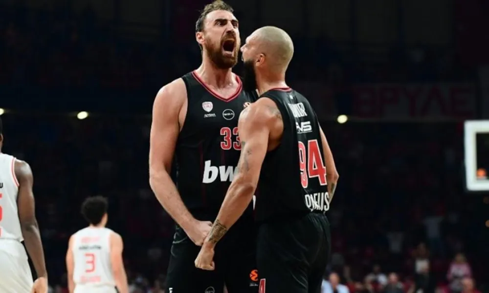 Επιβίωσε μέσα από την άμυνα του ο Ολυμπιακός