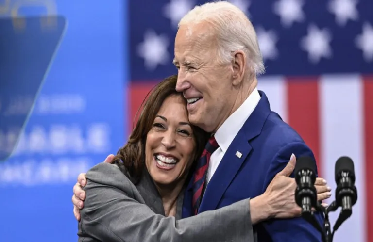 Το τηλεφώνημα του Μπάιντεν που απογοήτευσε και θύμωσε την Κάμαλα Χάρις