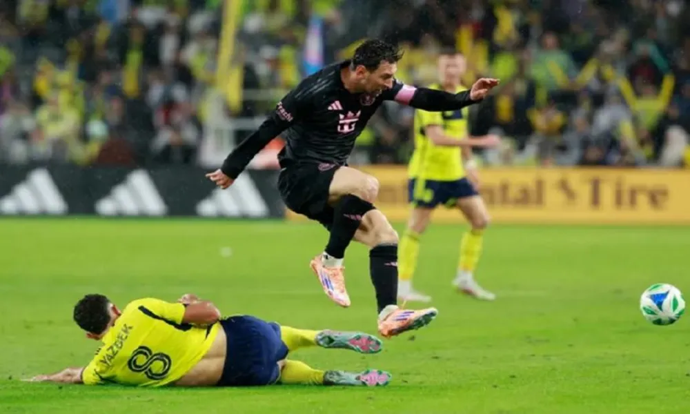 Έβαλε γκολάρα ο Μέσι, αλλά η Ίντερ Μαϊάμι έχασε και... τρέχει