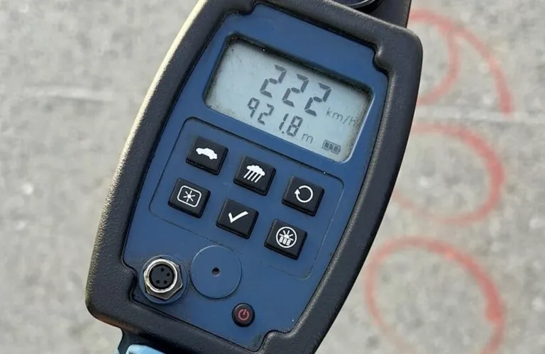 Οδηγός «πετούσε» με 222 χλμ στον αυτοκινητόδρομο Λεμεσού - Λευκωσίας