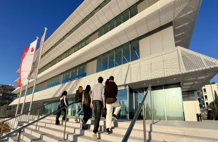 Άνοιξε τις πύλες του το UNIC Athens - Η πρώτη μη Κρατική Ιατρική Σχολή στην Ελλάδα