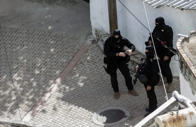 Κρήτη: Στον εισαγγελέα οι τρεις καταζητούμενοι για το φονικό στα Βορίζια