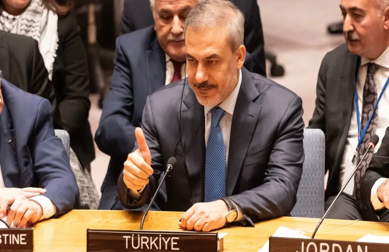 Στρατηγικής σημασίας για ευρωπαϊκή ασφάλεια η συμμετοχή Τουρκίας στο SAFE, λέει ο Φιντάν