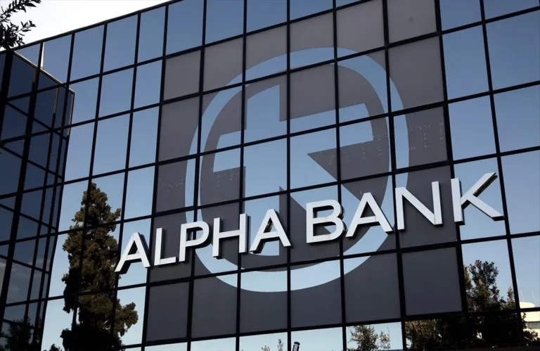 Alpha Bank: Κέρδη €704 εκατ. το εννιάμηνο, αναφορές για την εξαγορά Astrobank