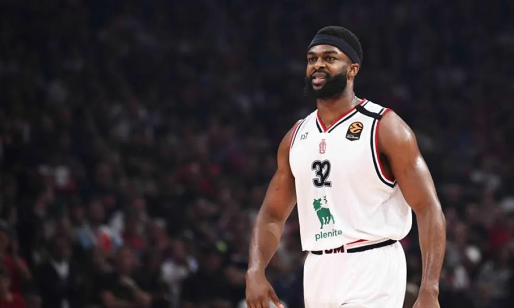 Εκτός μάχης με Εφές ο Νίμπο, επέστρεψε στο Μιλάνο για τη γέννηση του γιου του