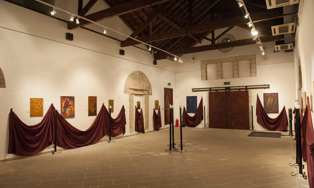 Post thumbnail or placeholder