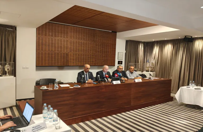 «Αόρατο χέρι» Προεδρικού για την ΑΤΑ έφερε κόντρα μεγατόνων στο επιχειρείν