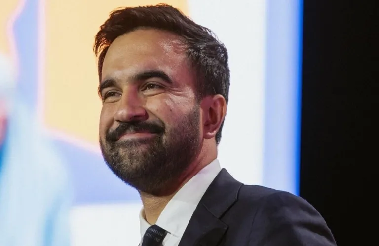 Όπως ανάγκασε εκείνον να περιμένει έξω από την πόρτα ο Πούτιν