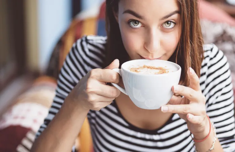 Ο καφές που συνδέεται περισσότερο με τη χοληστερίνη, σύμφωνα με έρευνα