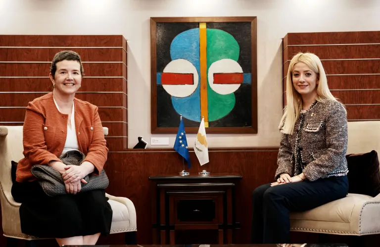 Ενίσχυση διμερούς συνεργασίας συζήτησαν ΠτΒ και νέα Πρέσβης Βραζιλίας