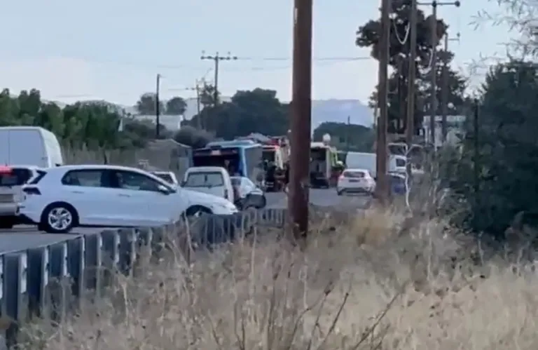 Τροχαίο με την εμπλοκή τεσσάρων οχημάτων στον δρόμο Γεροσκήπου – Τίμης