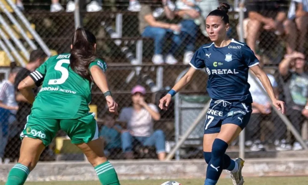 Ισοβαθμία μετά την ισοπαλία στο ντέρμπι