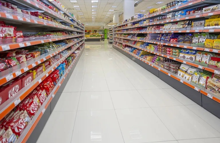 Για τέταρτη συνεχόμενη φορά η ΣΚΛΑΒΕΝΙΤΗΣ η πιο φθηνή υπεραγορά