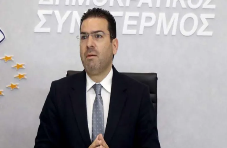 Απαράδεκτες απορρίψεις φαρμάκων από τον ΟΑΥ λέει ο Ευθύμιος Δίπλαρος