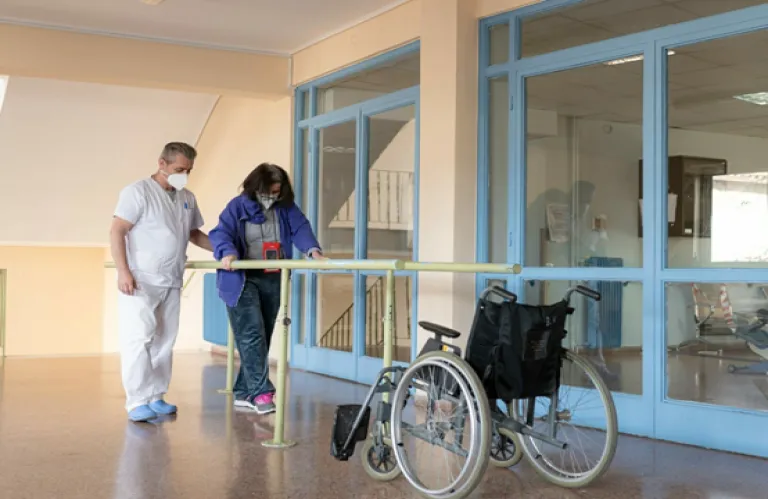 Ζητoύν αναπομπή του Νόμου για τα Κέντρα Αποκατάστασης οι οργανωμένοι ασθενείς - Επιστολή ΟΣΑΚ σε ΠτΔ