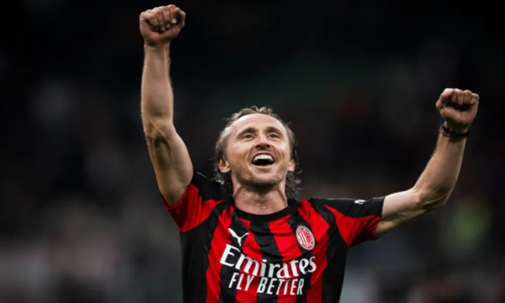 «Πολύ κοντά στην ανανέωση με τη Μίλαν ο Μόντριτς»