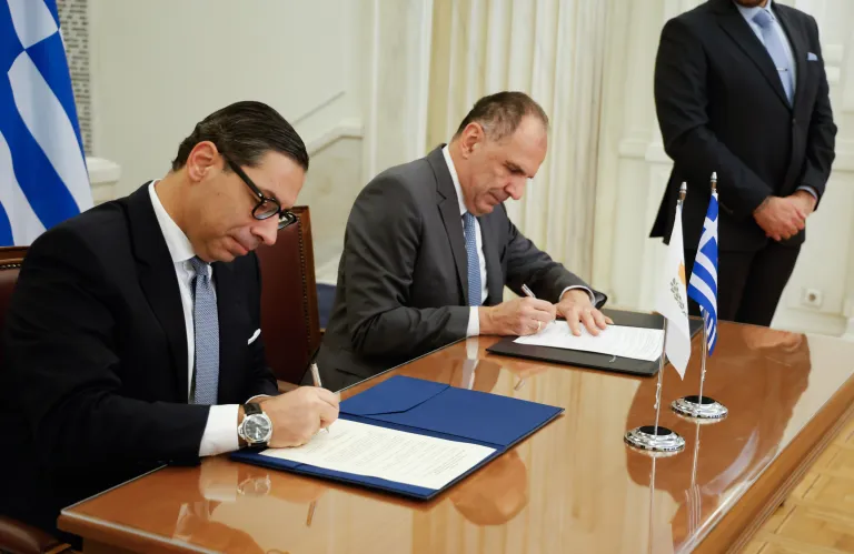 Η Ελλάδα θα εκπροσωπήσει την Κύπρο στις εκδόσεις θεωρήσεων Σένγκεν σε 19 τρίτες χώρες