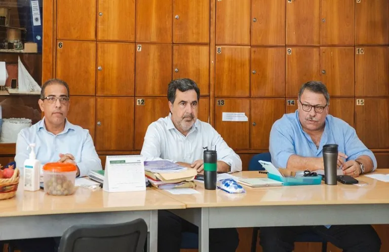 «Ντρέπομαι για την αναισθησία σας»: Έκρηξη Μυλωνά στην Επιτροπή Παιδείας